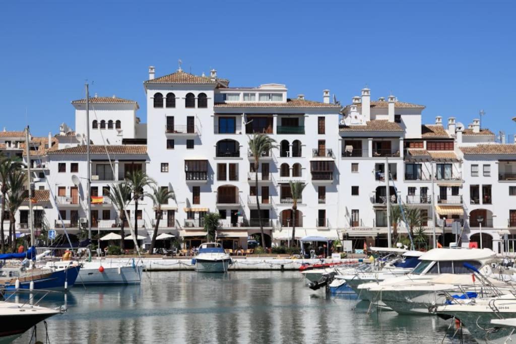 Apartamento Entero Con Solarium En Sabinillas, Con Piscina Y Al Lado Del Puerto De La Duquesa Manilva Dış mekan fotoğraf